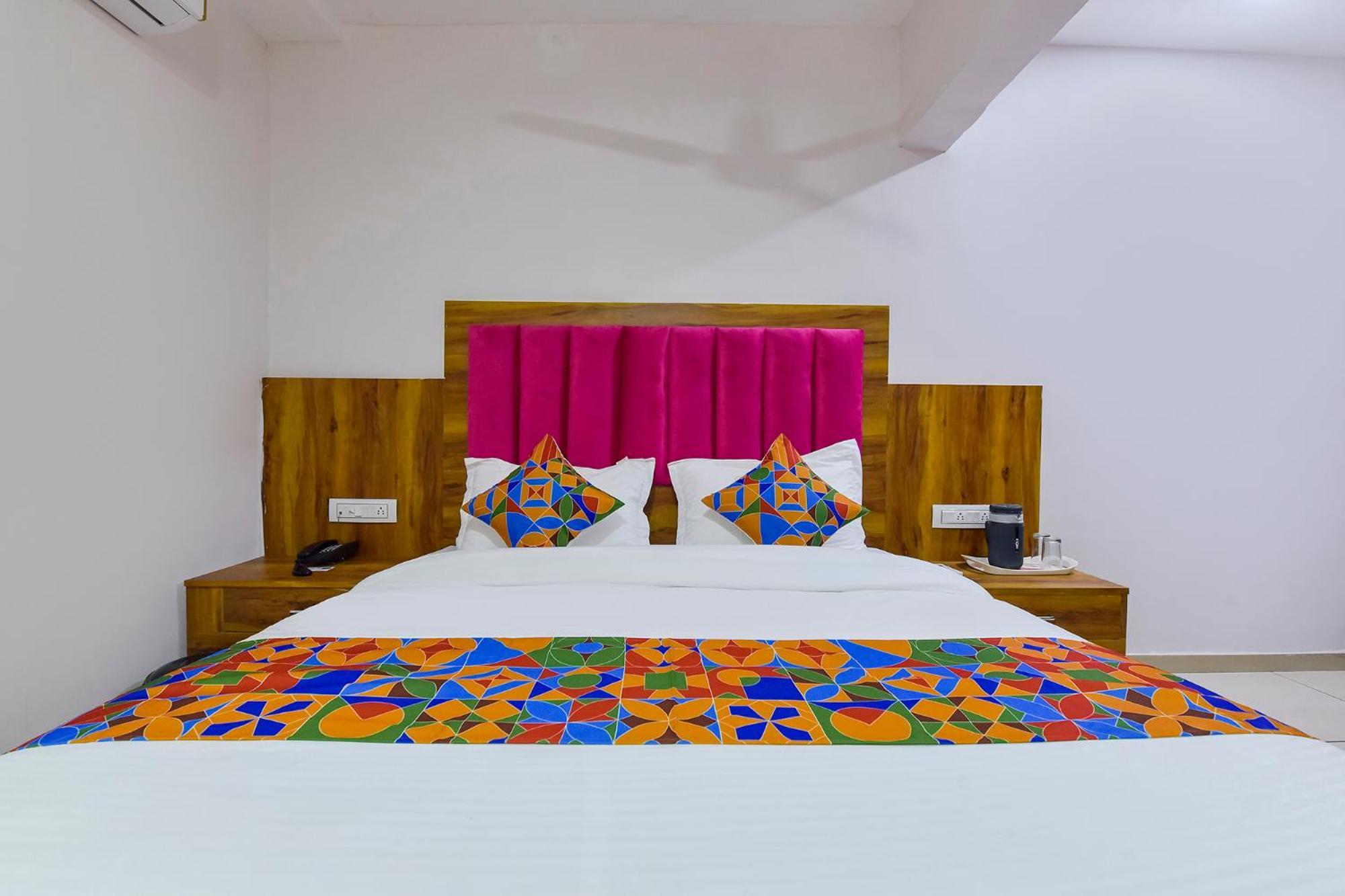 Fabhotel Star أحمد أباد المظهر الخارجي الصورة